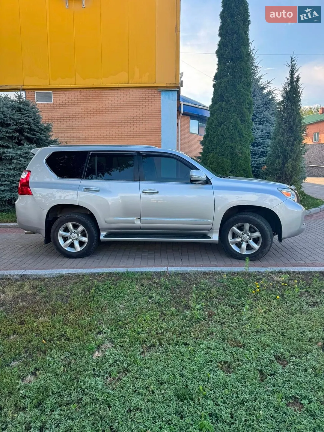 2011 Lexus GX - мініатюра 4