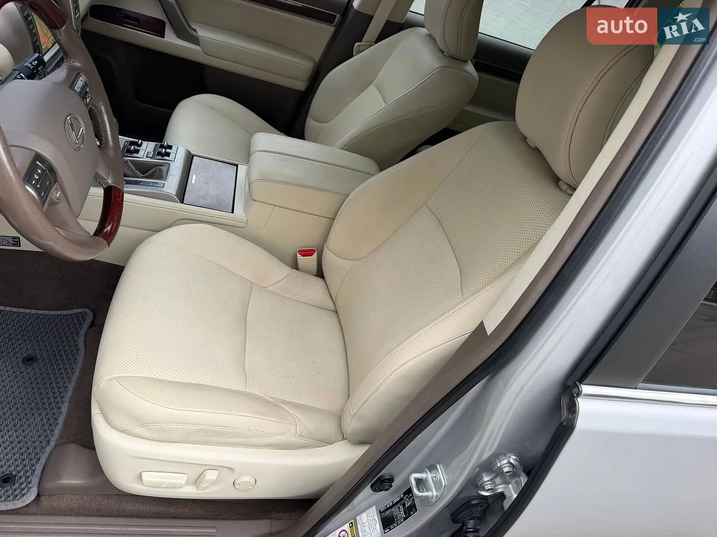 2011 Lexus GX - мініатюра 38