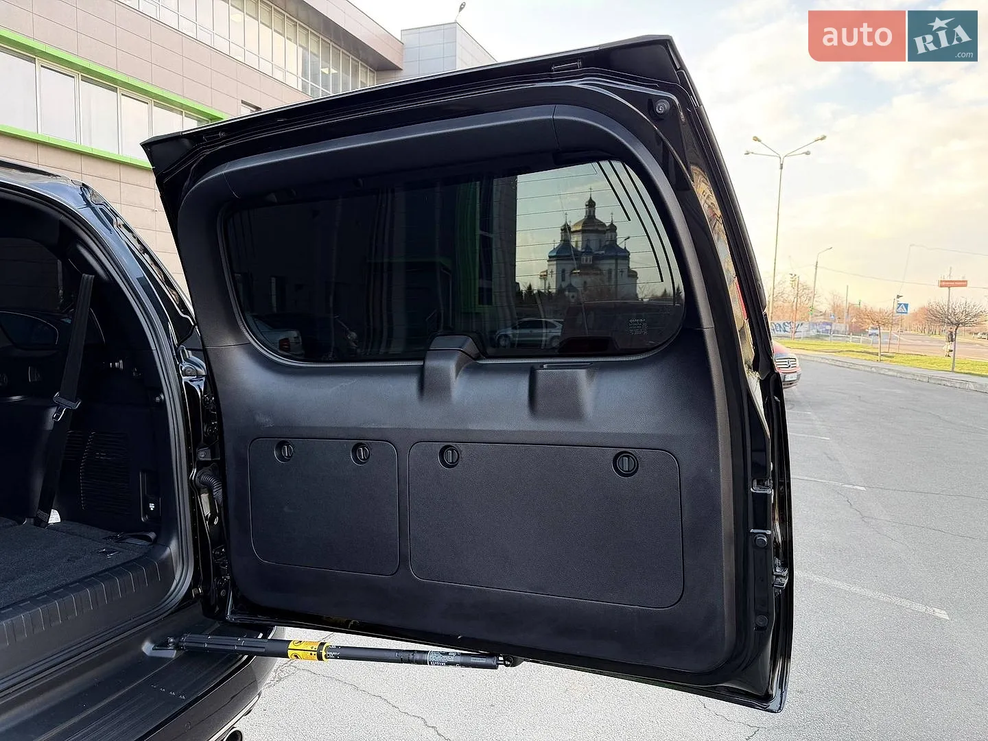 2020 Lexus GX - мініатюра 21