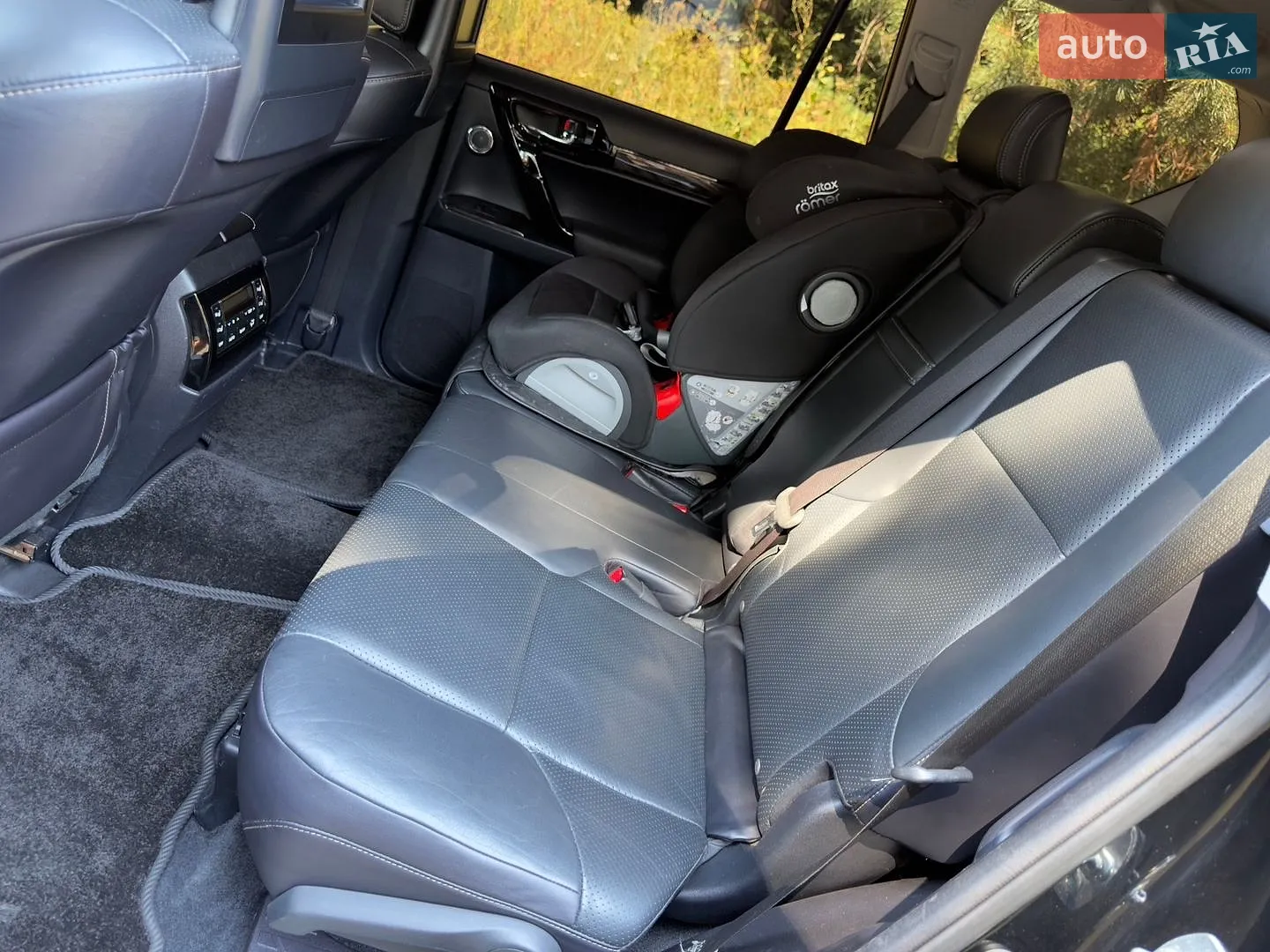 2010 Lexus GX - мініатюра 23