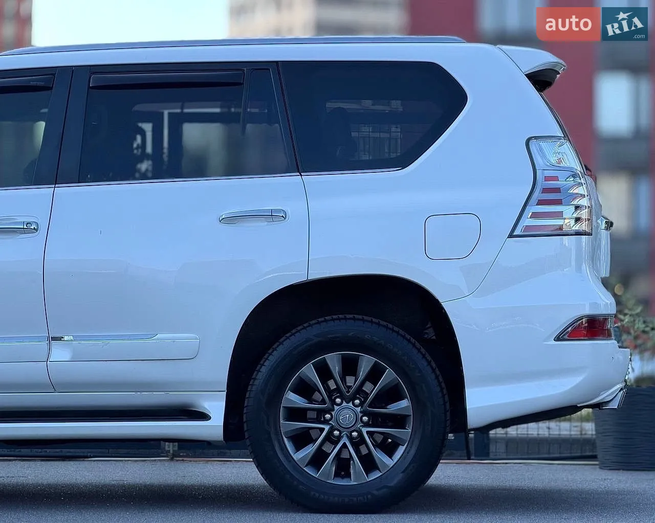 2015 Lexus GX - мініатюра 13