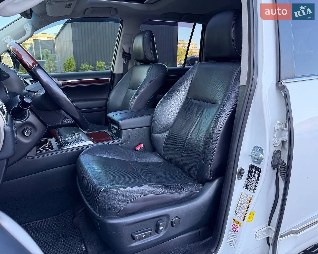 2015 Lexus GX - мініатюра 42