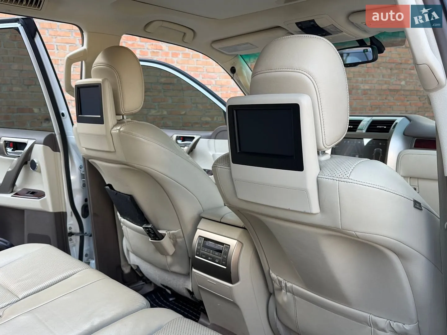 2010 Lexus GX - мініатюра 57