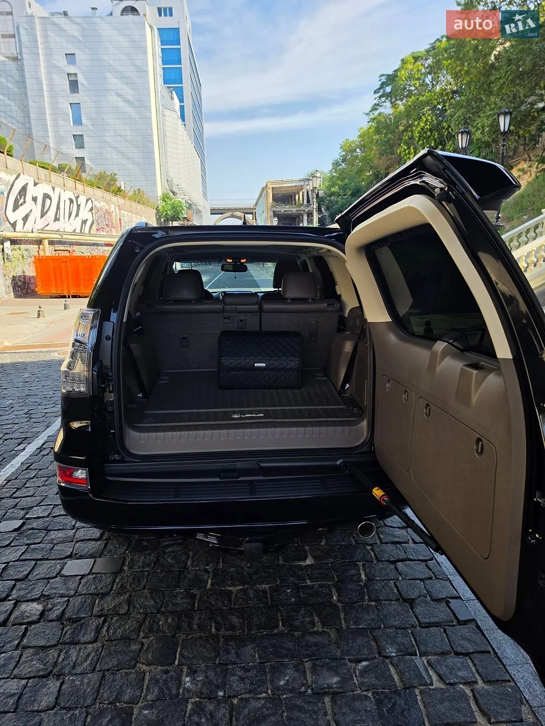 2017 Lexus GX - мініатюра 11