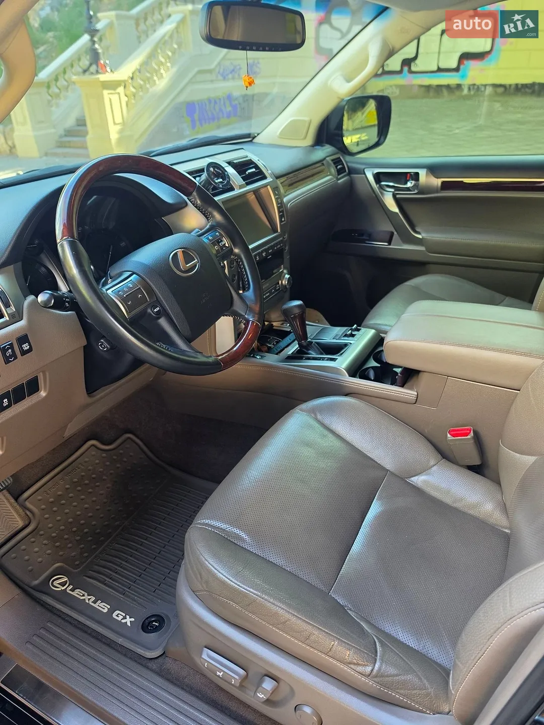 2017 Lexus GX - мініатюра 14