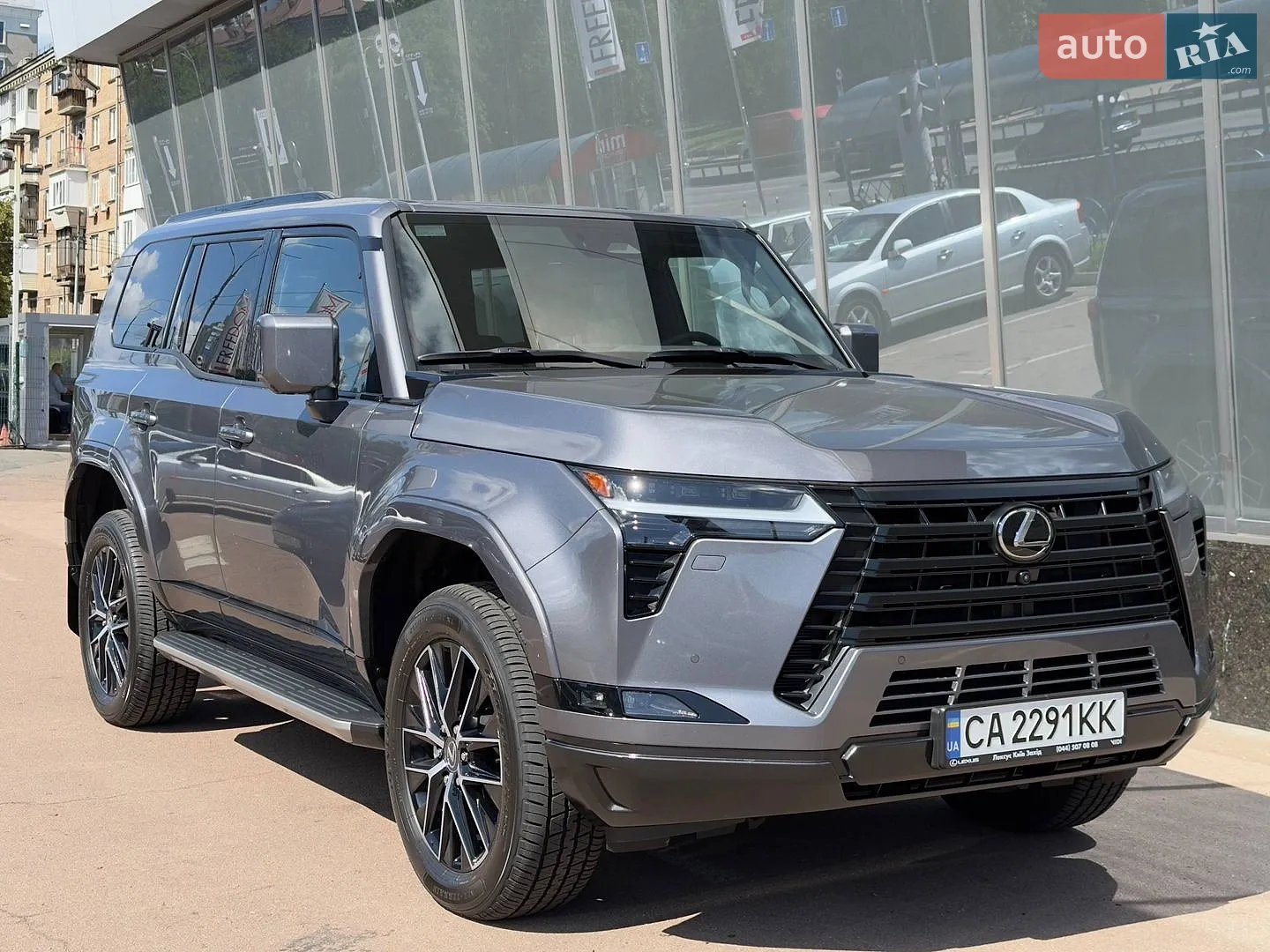 2025 Lexus GX - фото 1
