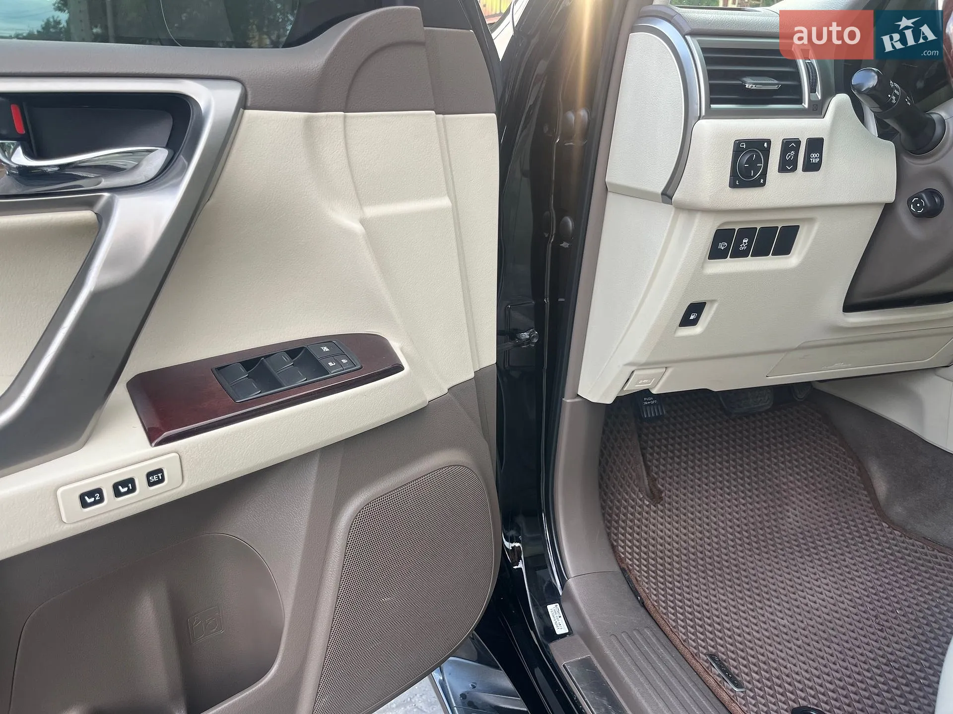 2014 Lexus GX - мініатюра 25