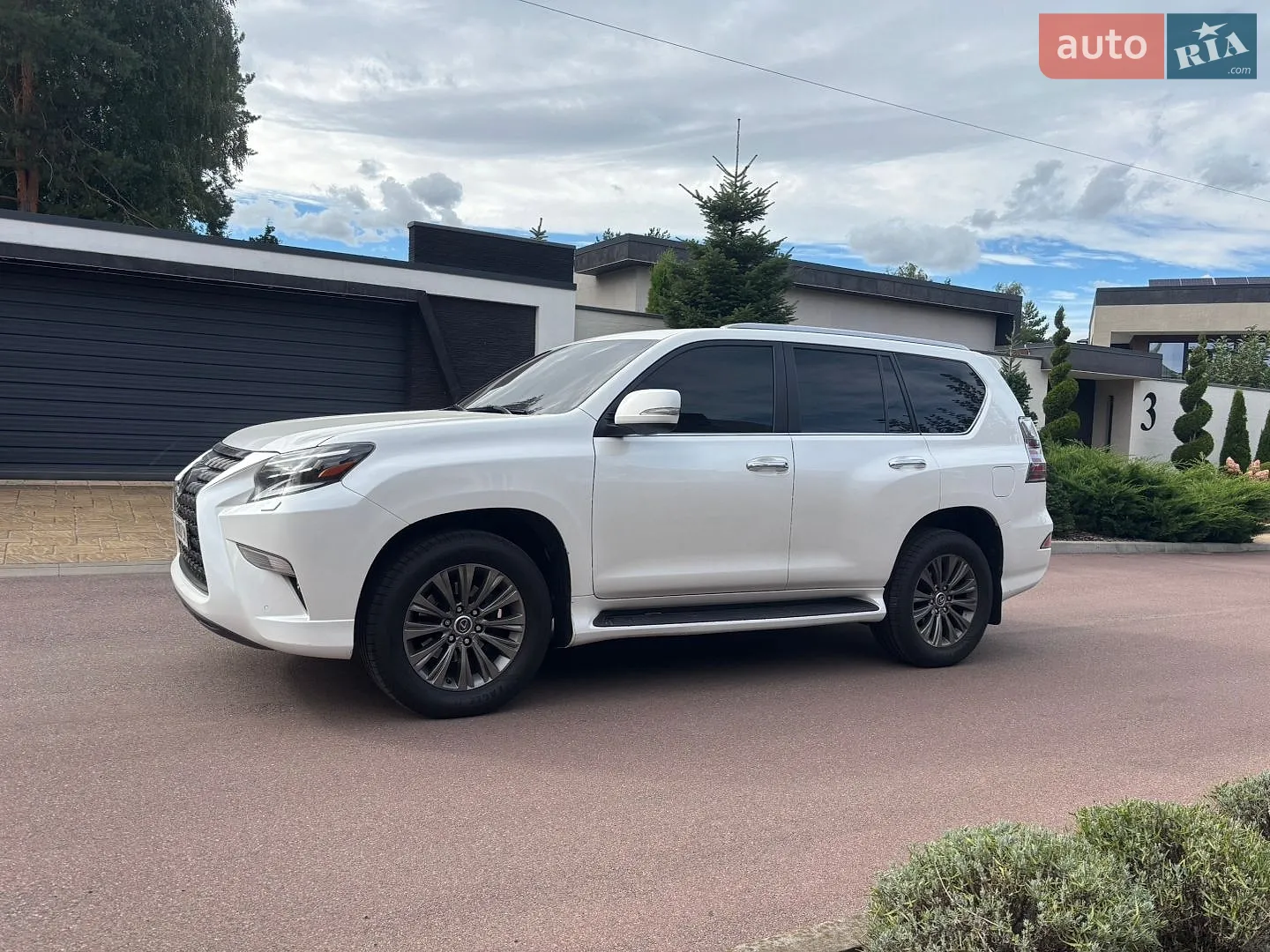 2019 Lexus GX - мініатюра 11