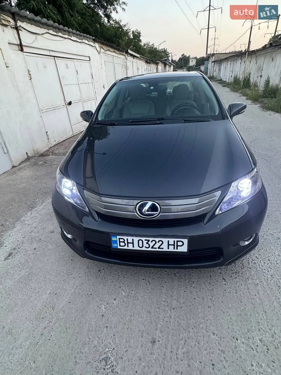 2010 Lexus HS - фото 1