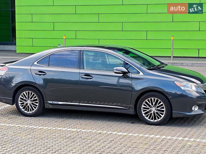 Седан Lexus HS 2011 в Києві