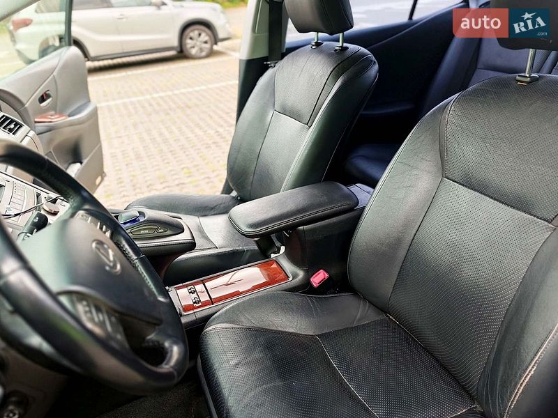 Седан Lexus HS 2011 в Києві