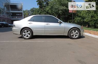 Седан Lexus IS 2001 в Одессе