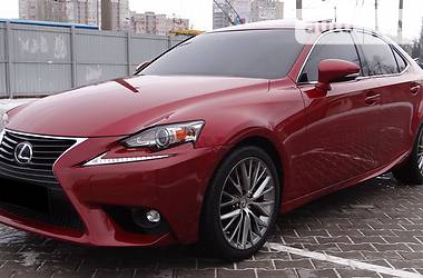 Lexus IS 2015