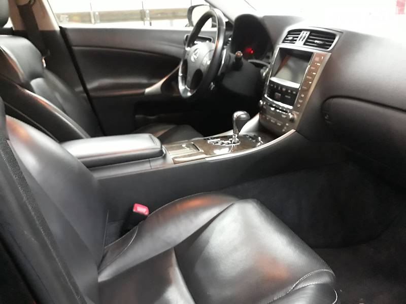 Седан Lexus IS 2008 в Дніпрі фото 4 Седан Lexus IS 2008 в Дніпрі