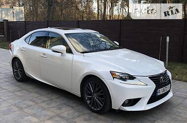 Седан Lexus IS 2014 в Боярке