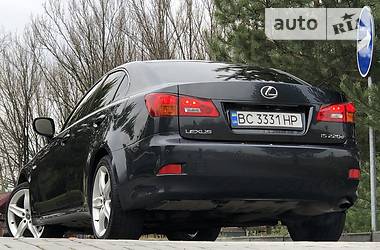 Седан Lexus IS 2006 в Дрогобыче