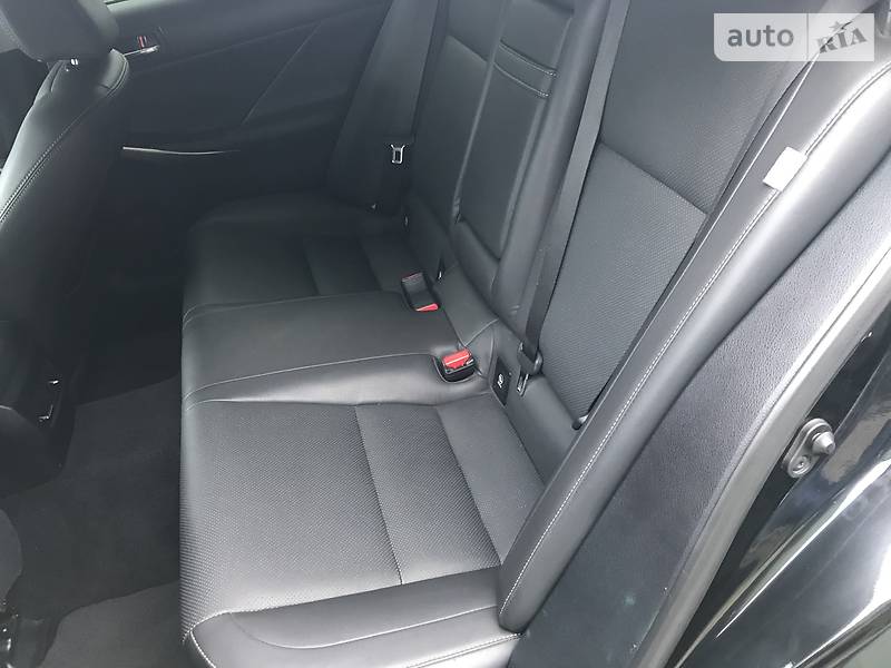 Седан Lexus IS 2016 в Одесі фото 7 Седан Lexus IS 2016 в Одесі