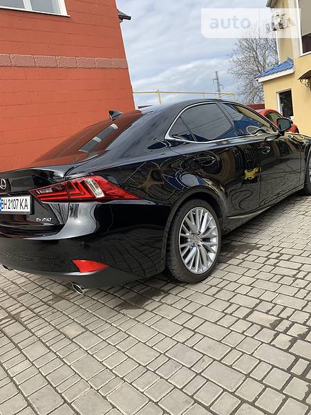 Седан Lexus IS 2015 в Одесі фото 6 Седан Lexus IS 2015 в Одесі