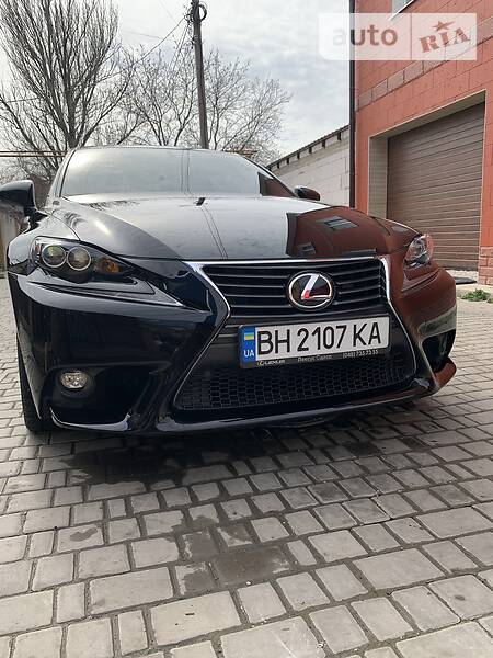 Седан Lexus IS 2015 в Одесі фото 11 Седан Lexus IS 2015 в Одесі