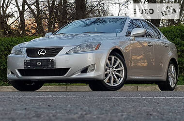 Седан Lexus IS 2008 в 