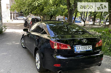 Седан Lexus IS 2010 в 