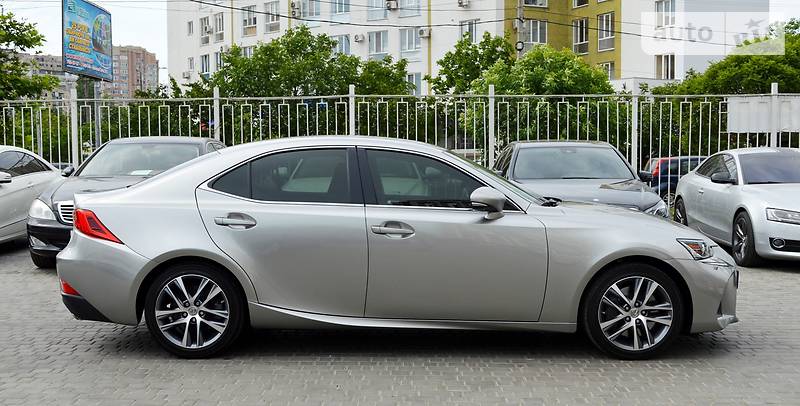 Седан Lexus IS 2017 в Одесі фото 14 Седан Lexus IS 2017 в Одесі