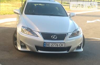 Lexus IS 2012