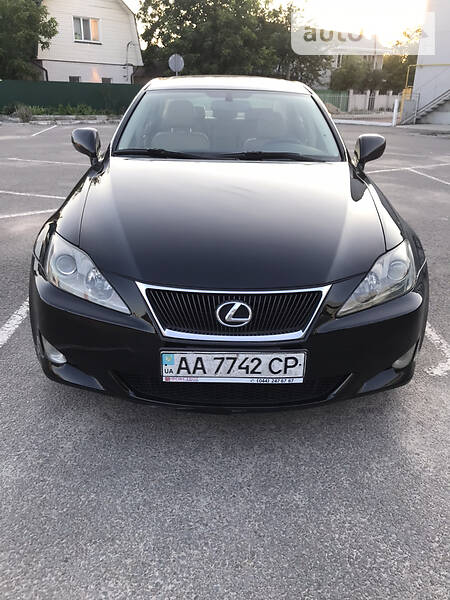 Седан Lexus IS 2007 в Житомире