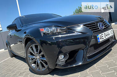 Lexus IS 2015