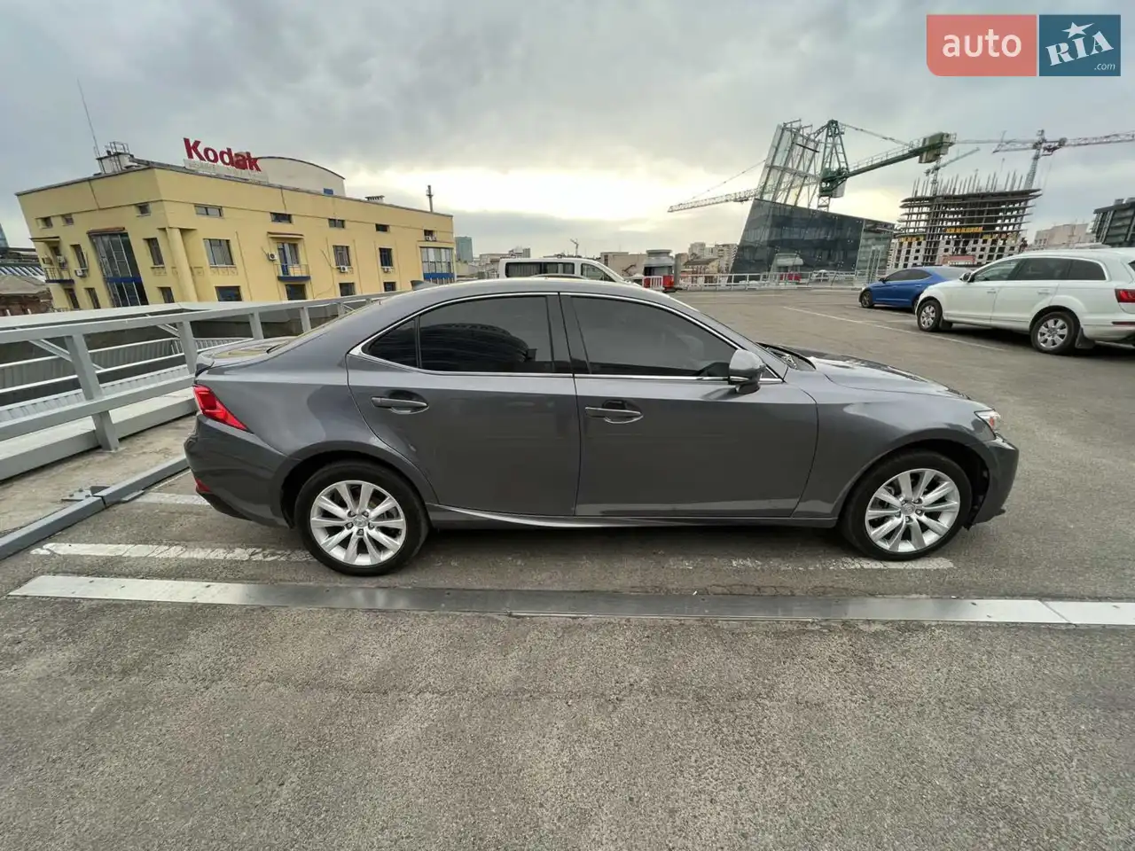 2014 Lexus IS - мініатюра 2