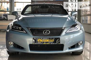 Lexus IS 2012