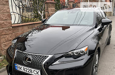 Седан Lexus IS 2014 в Рівному