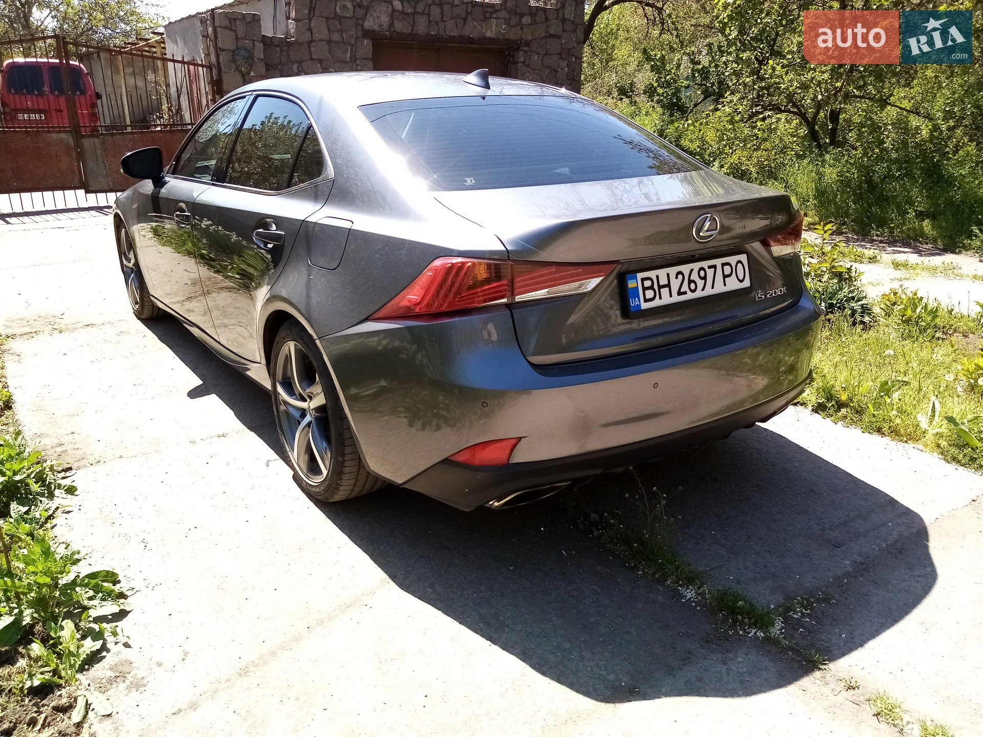 2017 Lexus IS - мініатюра 6