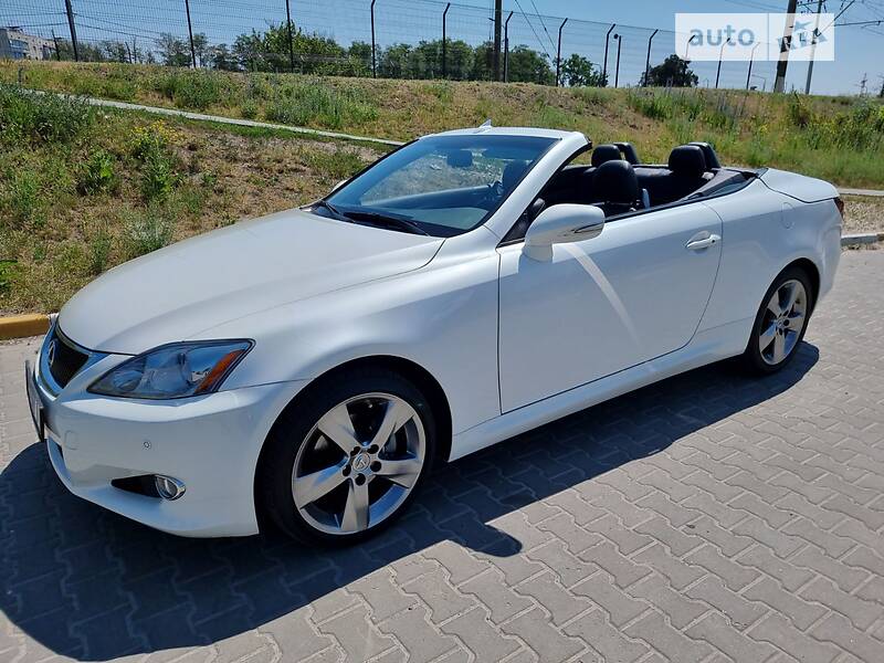 Кабріолет Lexus IS 2010 в Києві