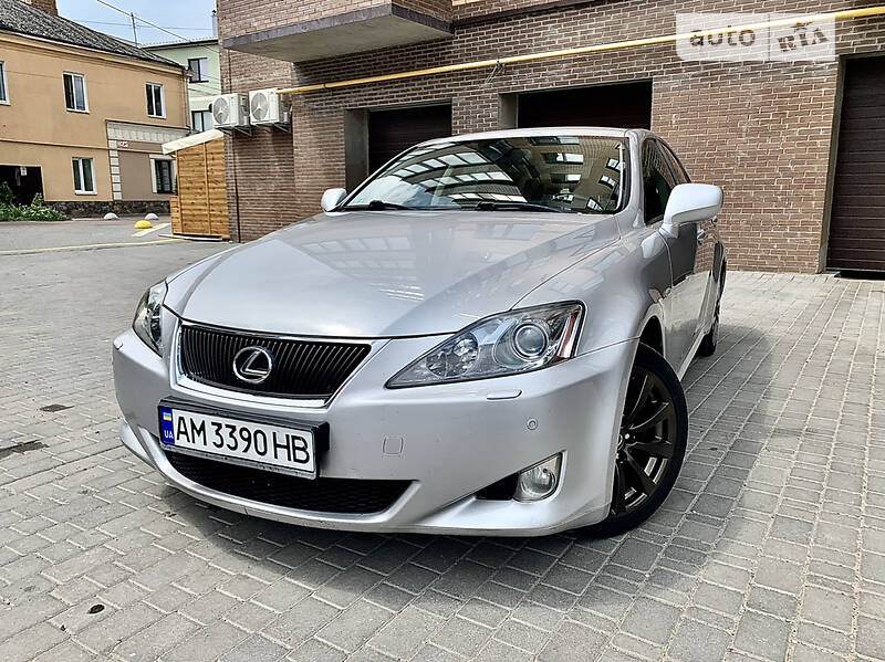 Седан Lexus IS 2007 в Бердичеві