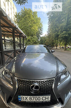 Lexus IS 2013