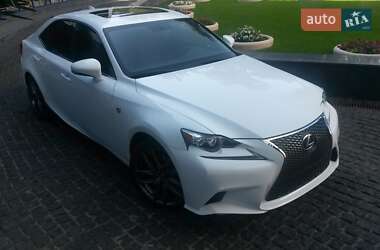 Седан Lexus IS 2015 в Одесі