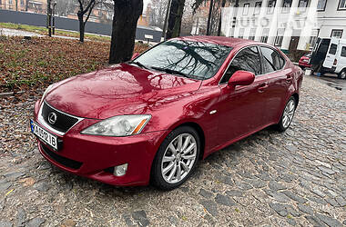 Lexus IS 2008