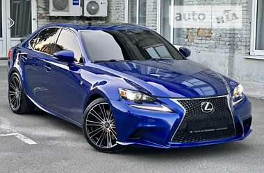 Lexus IS 2016