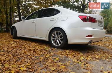 Седан Lexus IS 2013 в Хмельницком