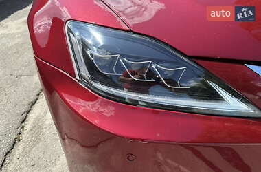 Кабріолет Lexus IS 2012 в Києві