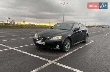 Седан Lexus IS 2008 в Львові