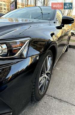 Седан Lexus IS 2017 в Києві