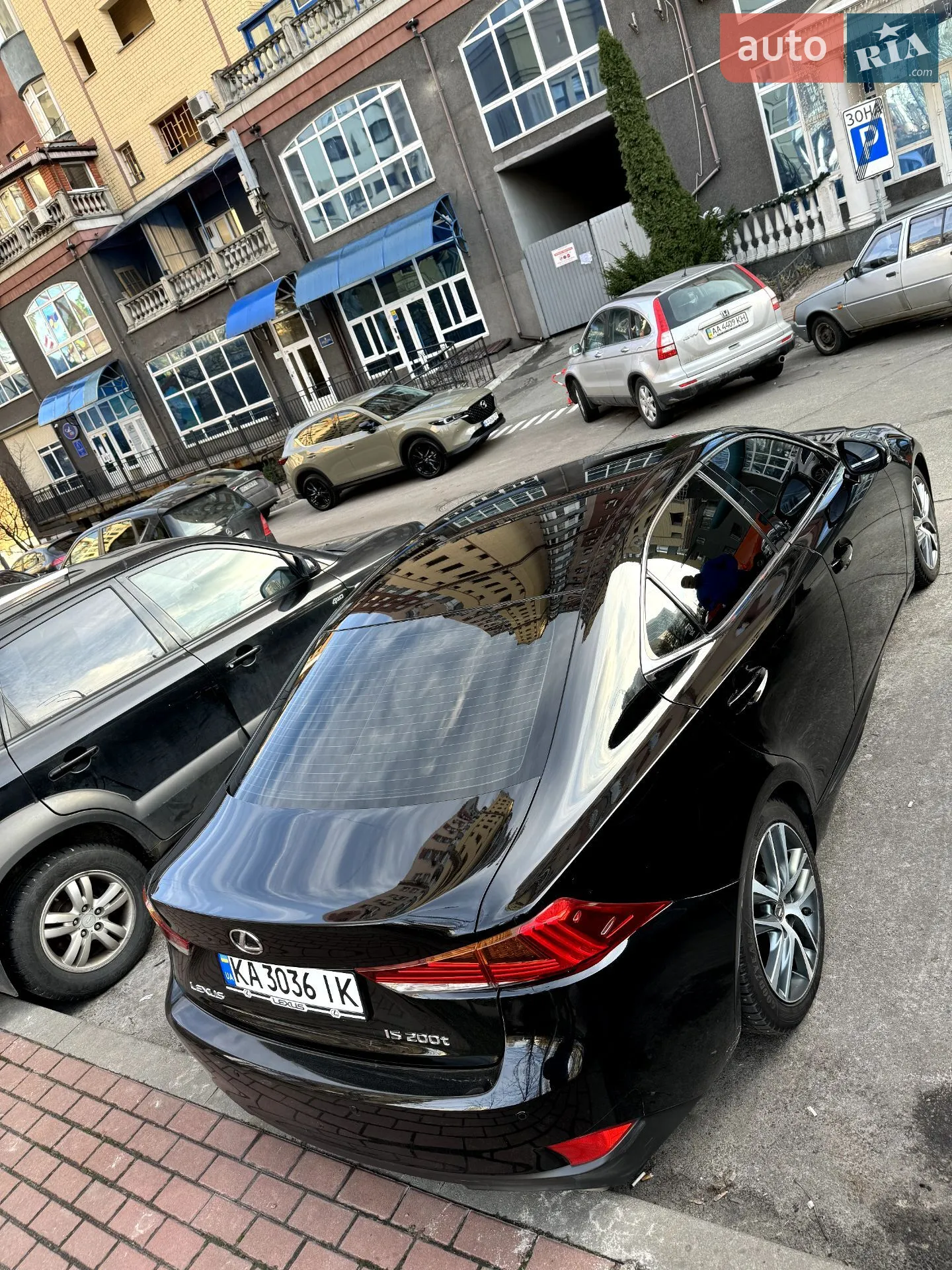 2017 Lexus IS - мініатюра 7