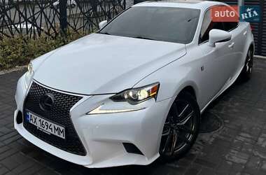 Lexus IS 2013