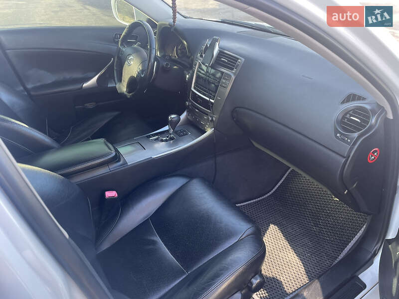 Седан Lexus IS 2007 в Одессе