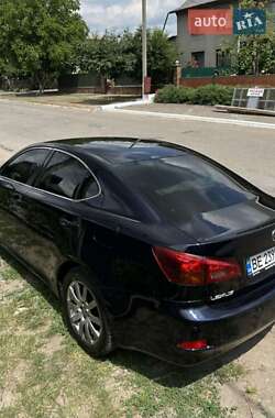 Седан Lexus IS 2007 в Старом Селе