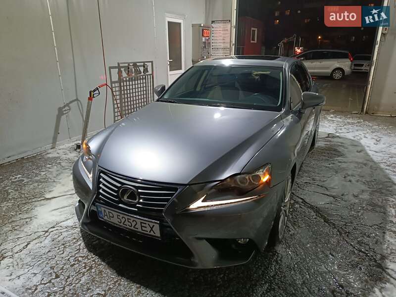 Седан Lexus IS 2016 в Запорожье
