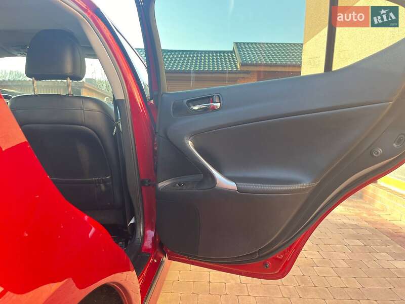 Седан Lexus IS 2011 в Виннице фото 10 Седан Lexus IS 2011 в Виннице