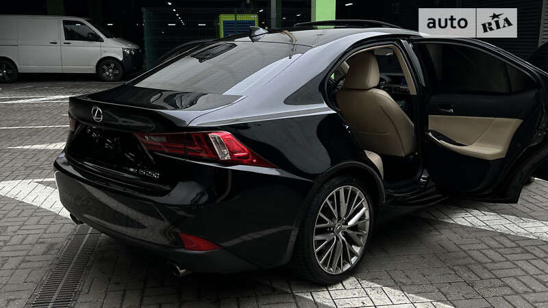Седан Lexus IS 2013 в Києві фото 21 Седан Lexus IS 2013 в Києві